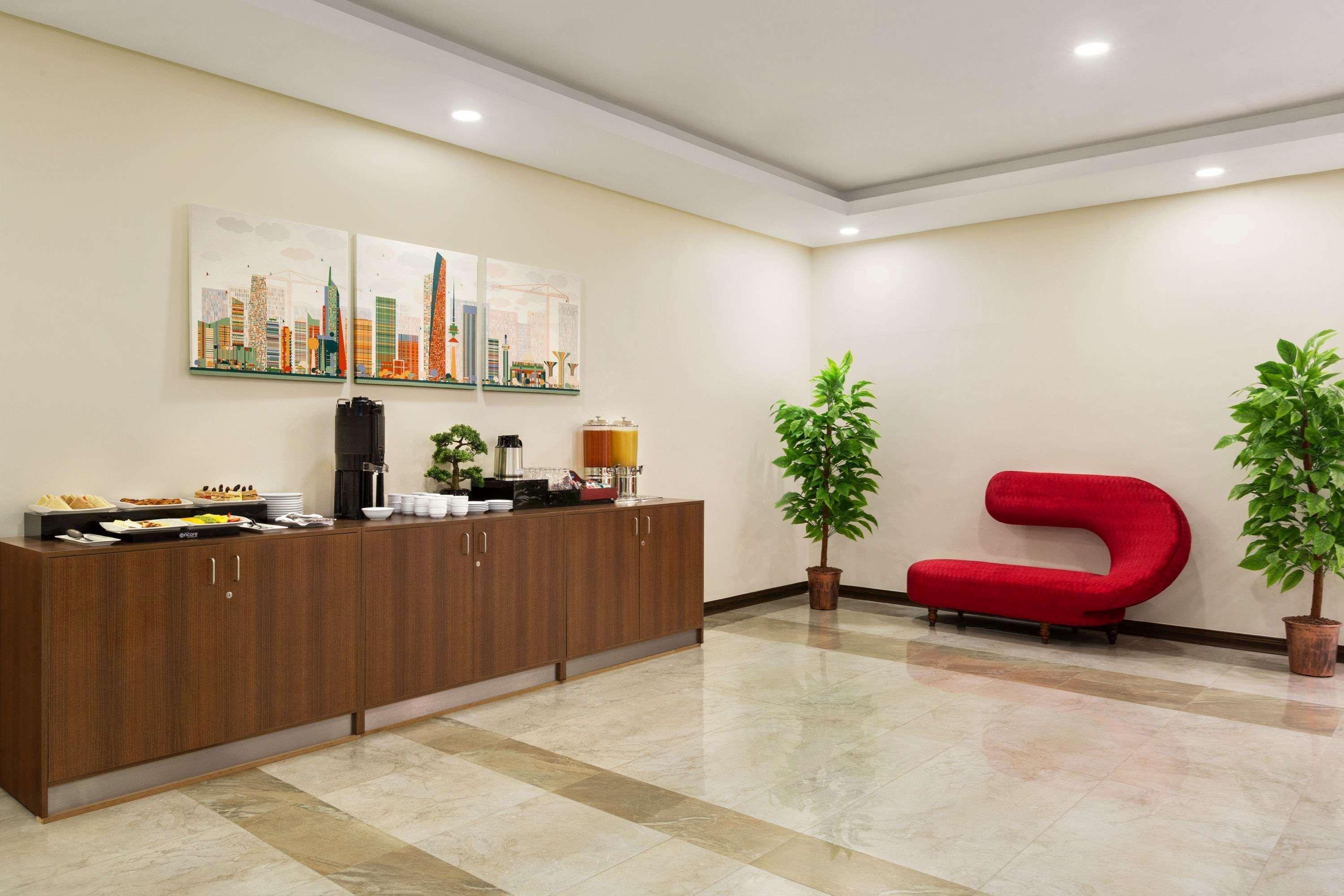Ramada Encore By Wyndham Kuwait Downtown Kuwait City Exteriör bild